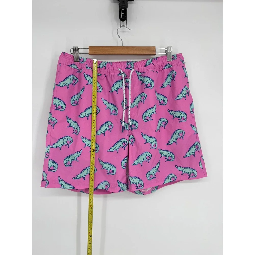 Member's Mark Mens Resort Swim Trunks Pink Alligator Print Sz L‎